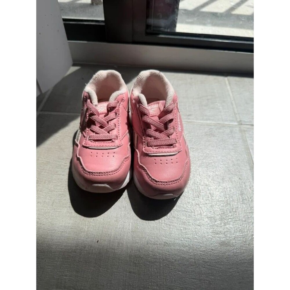 Reebok pink toddler sneakers, size 6K